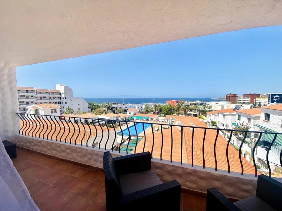 Adeje Beach Apartament + Parking Costa Adeje Dış mekan fotoğraf